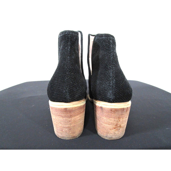 EUC! BP Black Suede Slip On Perforated Back Medium Heel Ankle Booties Women 9 M - Picture 5 of 9